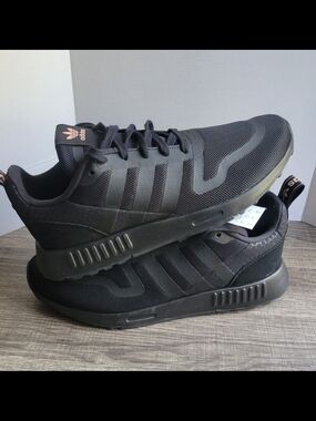 Adidas Flux Trainers Size 10